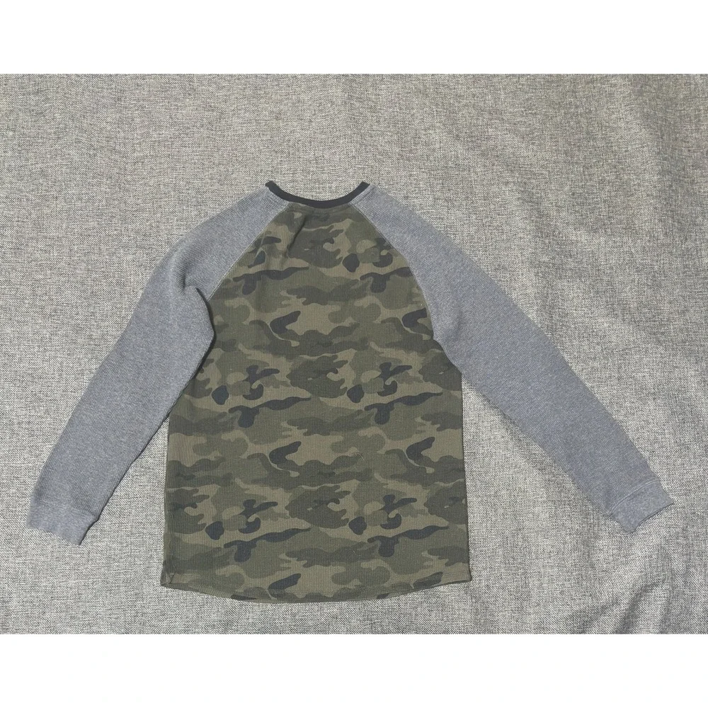 Old Navy Boys XXL (18) Thermal Shirt Camo Raglan Long Sleeve